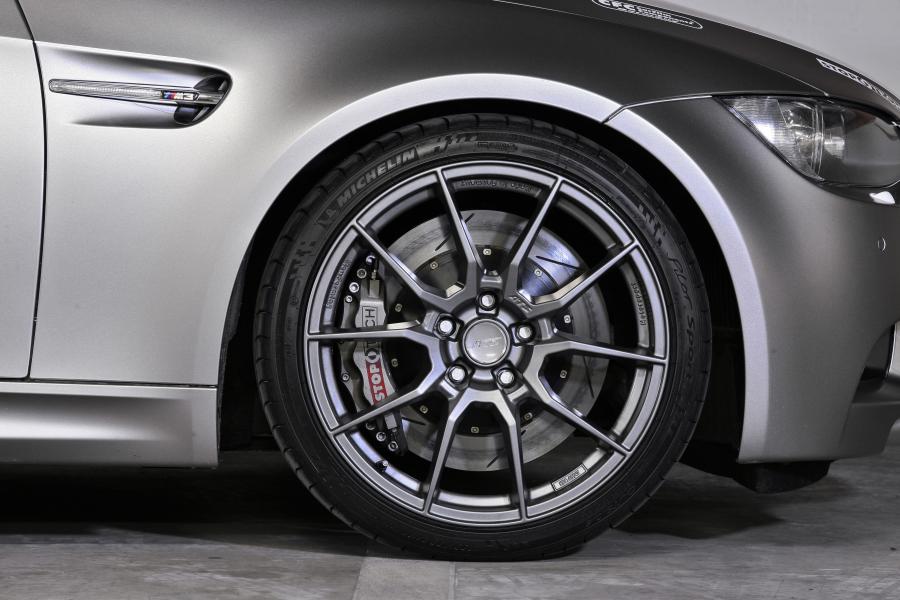  BMW M3 by Stoptech 2010 года  (фото 8 из 19)